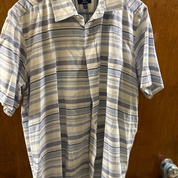 Men's Bundle Button Down Collared Shirts - Picture 5 of 5